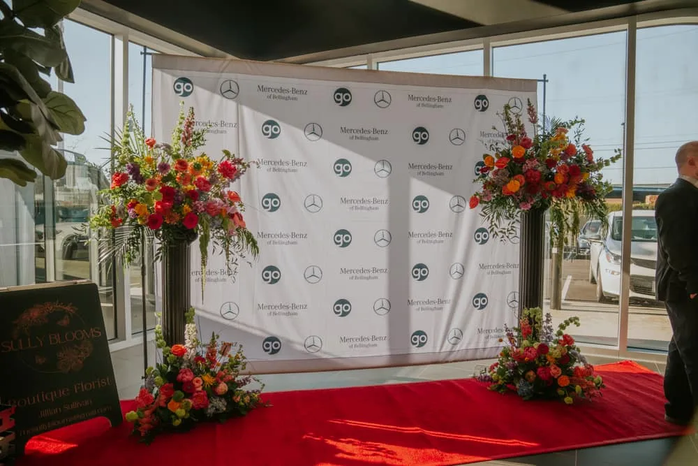 Onsite event coordination with vendor setup, event details, and corporate guest flow